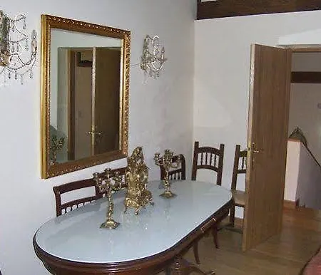 Lur Mendi Daire Labastida